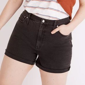 Madewell High-Rise Denim Shorts in Lunar Wash, K6156